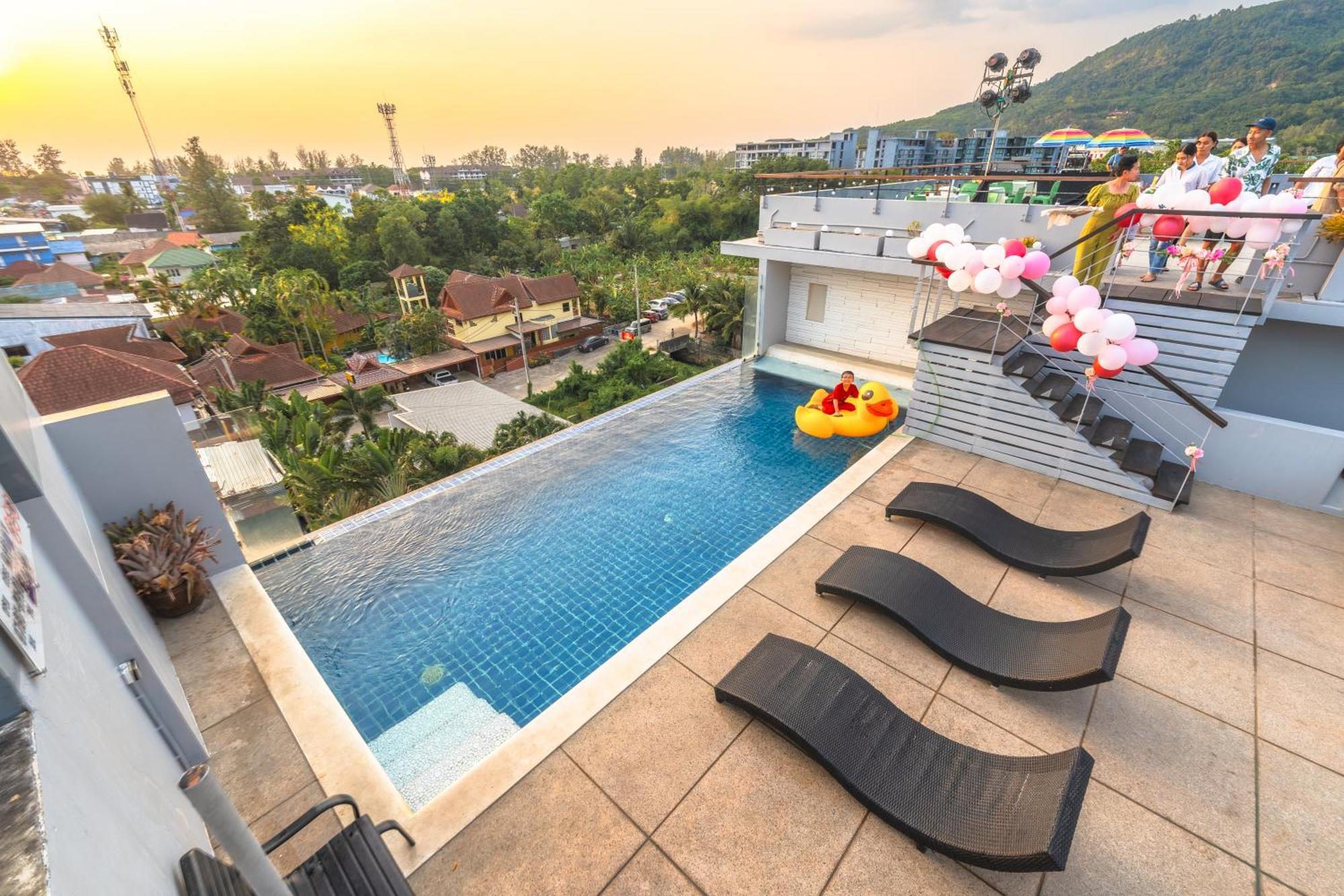 G1 Touch Blue Sky Hotel Kamala Beach Eksteriør billede